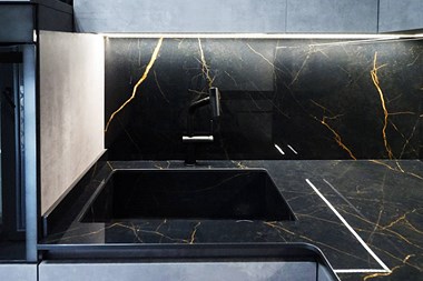 MANGINI ARREDAMENTI REALIZZAZIONI