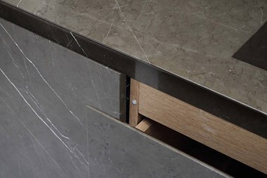 MANGINI ARREDAMENTI REALIZZAZIONI