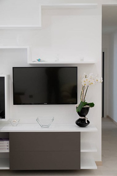 MANGINI ARREDAMENTI REALIZZAZIONI