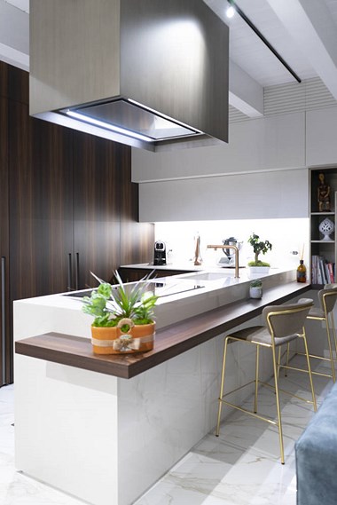 MANGINI ARREDAMENTI REALIZZAZIONI