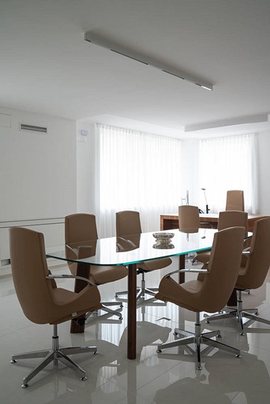 MANGINI ARREDAMENTI REALIZZAZIONI